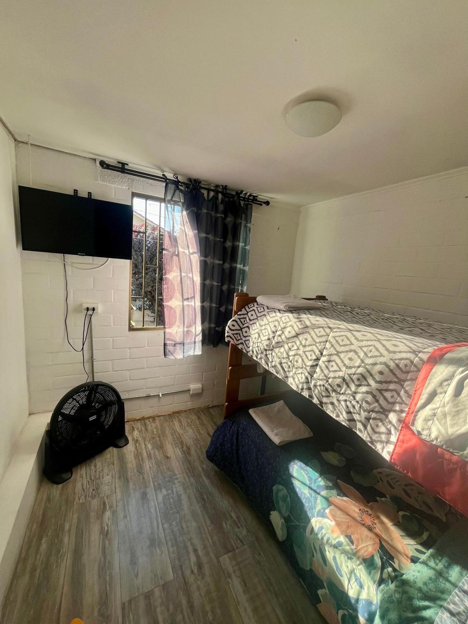Hostel Tu Espacio Re - Casa Cerca Del Aeropuerto Santiago de Chile Exteriör bild